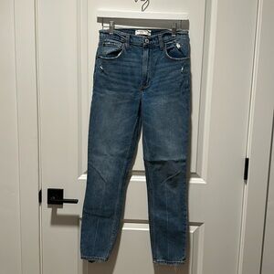 Abercrombie jeans